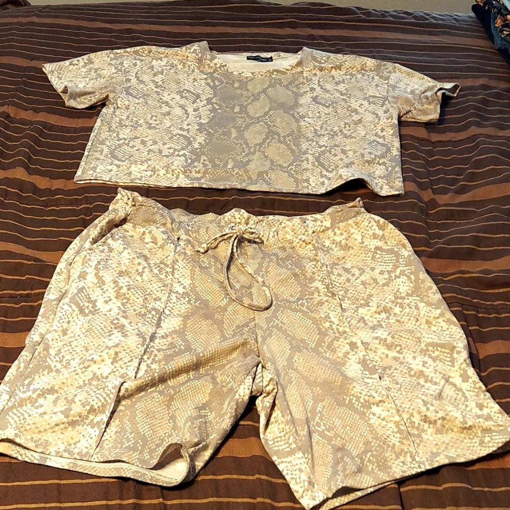 Short set